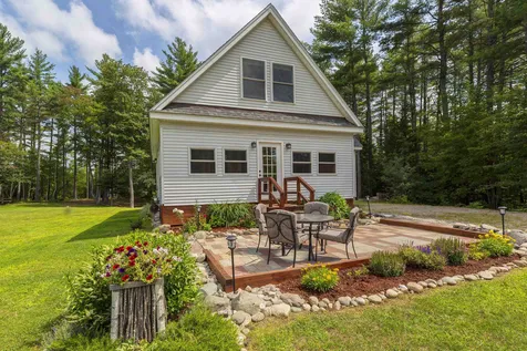 34 Courtland Drive Danbury NH 03230