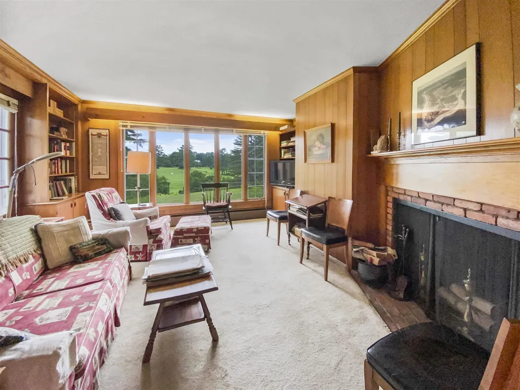 10 Meadow Lane Hanover NH 03755