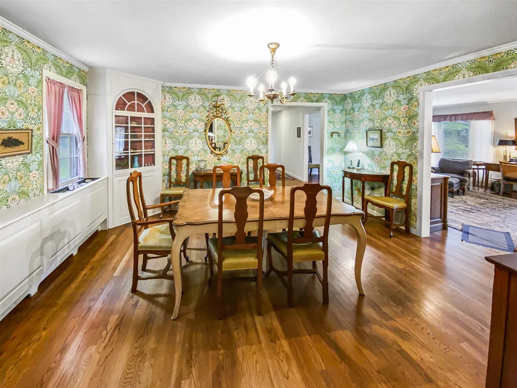10 Meadow Lane Hanover NH 03755