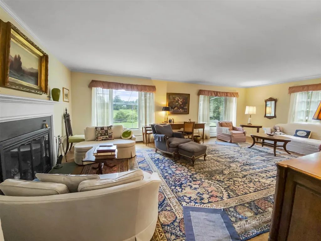 10 Meadow Lane Hanover NH 03755