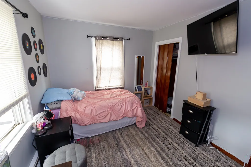 59 Blackstone Street Manchester NH 03103