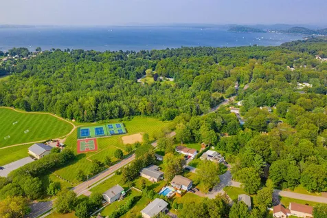 26 Tanglewood Drive Colchester VT 05446