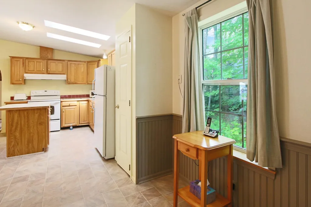 107 Ledgewood Drive Hampstead NH 03841