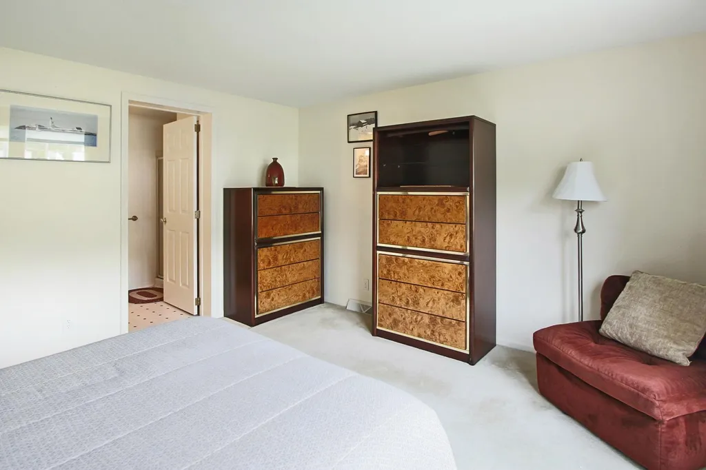 107 Ledgewood Drive Hampstead NH 03841