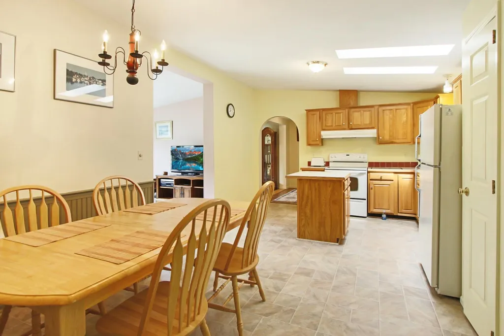 107 Ledgewood Drive Hampstead NH 03841