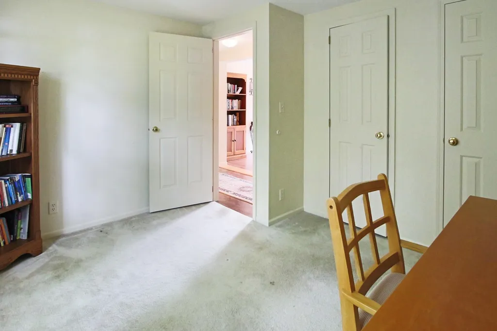 107 Ledgewood Drive Hampstead NH 03841