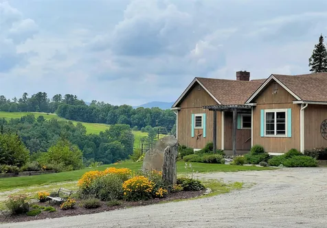 213 Tree Top Lane Lyndon VT 05851
