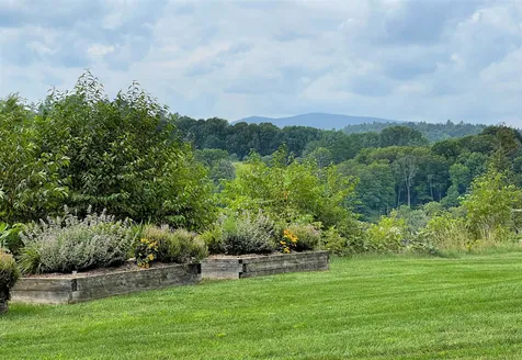 213 Tree Top Lane Lyndon VT 05851