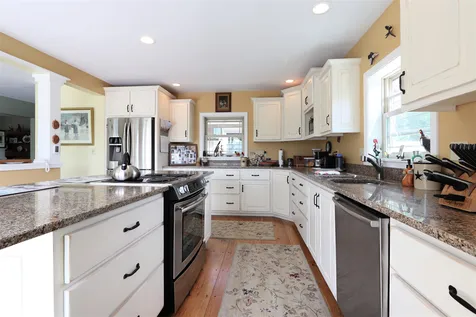 213 Tree Top Lane Lyndon VT 05851