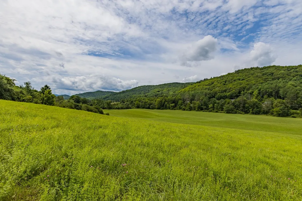 10024 Vt Route 12 Barnard VT 05031