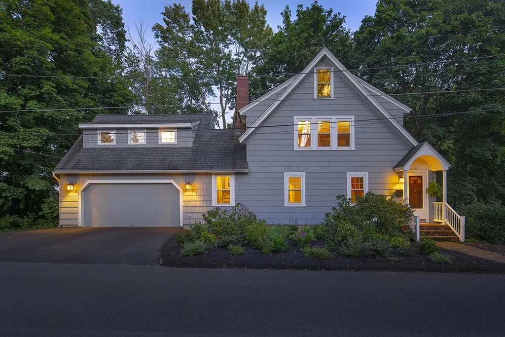 15 Chestnut Court Concord NH 03301