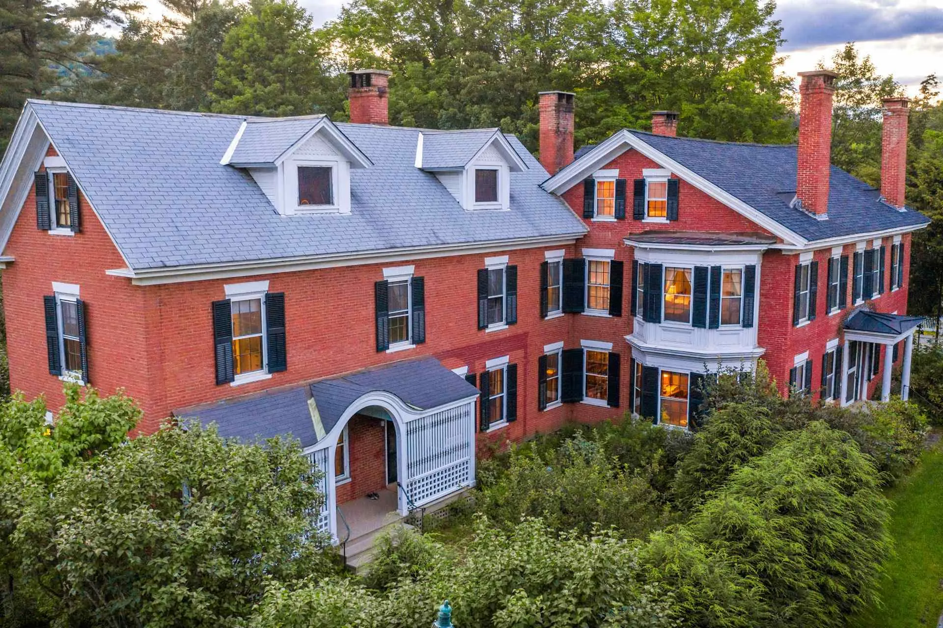 4 Bond Street Woodstock VT 05091