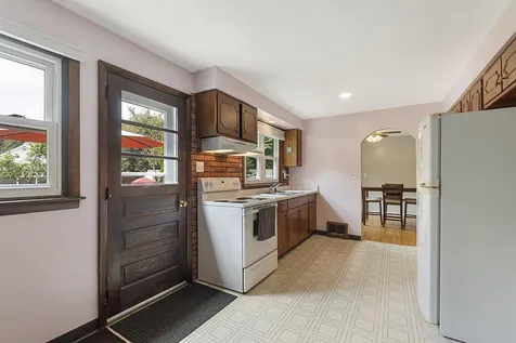 11 1/2 Birch Street Keene NH 03431