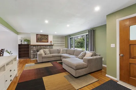 11 1/2 Birch Street Keene NH 03431