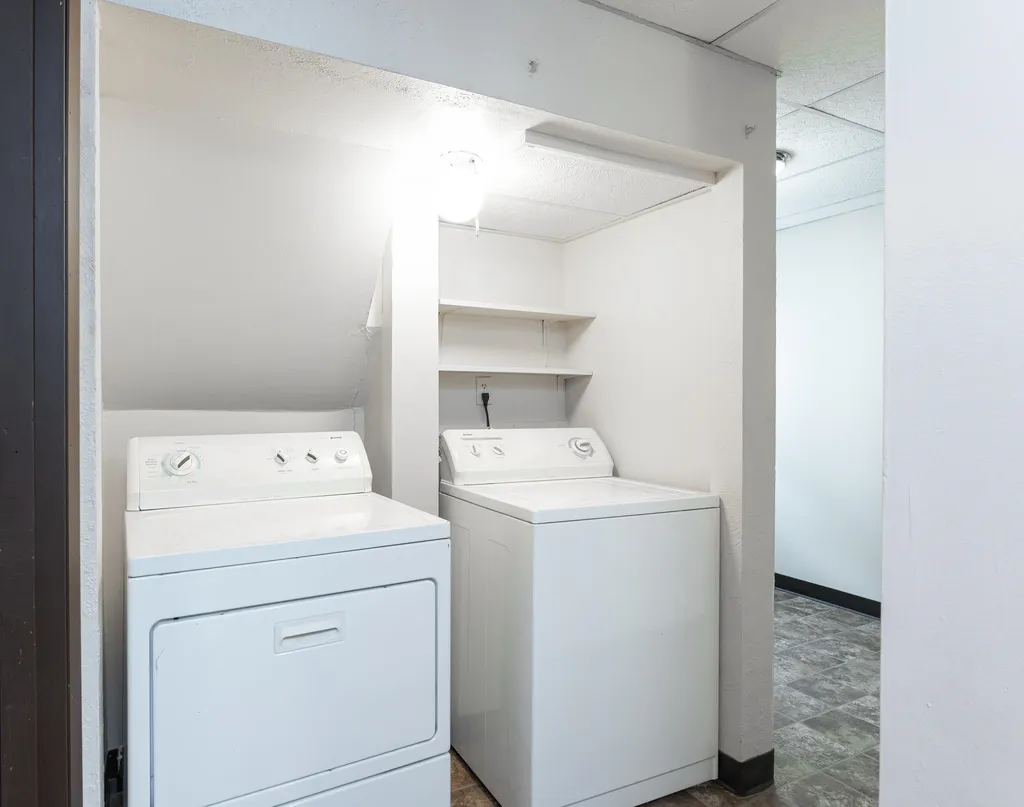 4 Bruce Street Nashua NH 03064