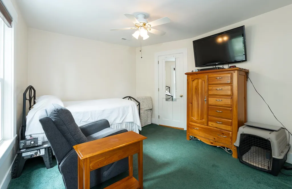 4 Bruce Street Nashua NH 03064