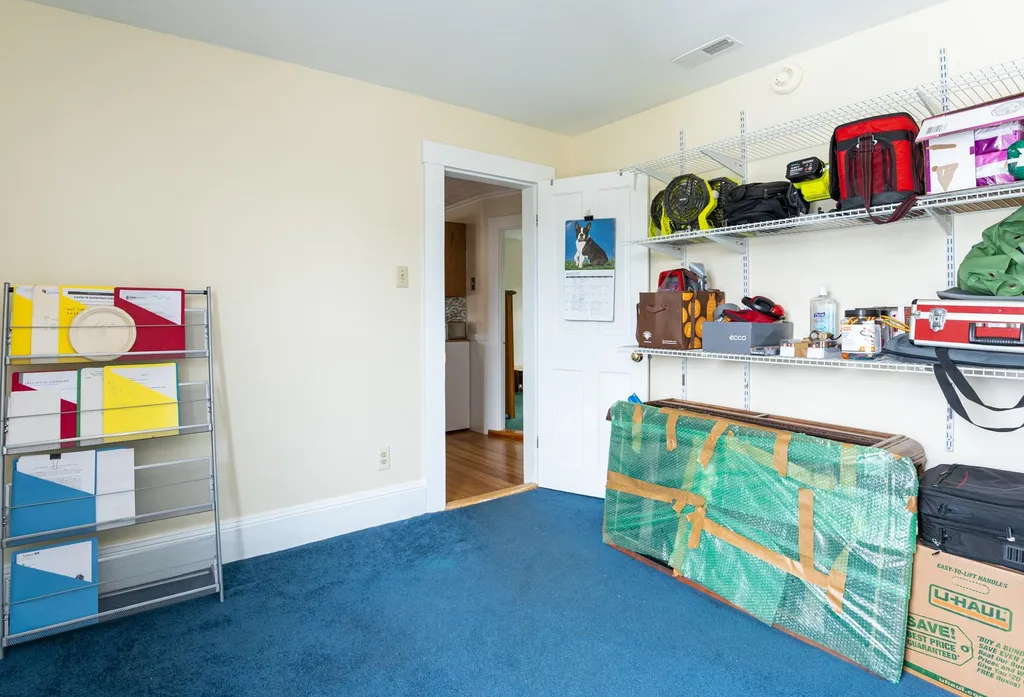 4 Bruce Street Nashua NH 03064