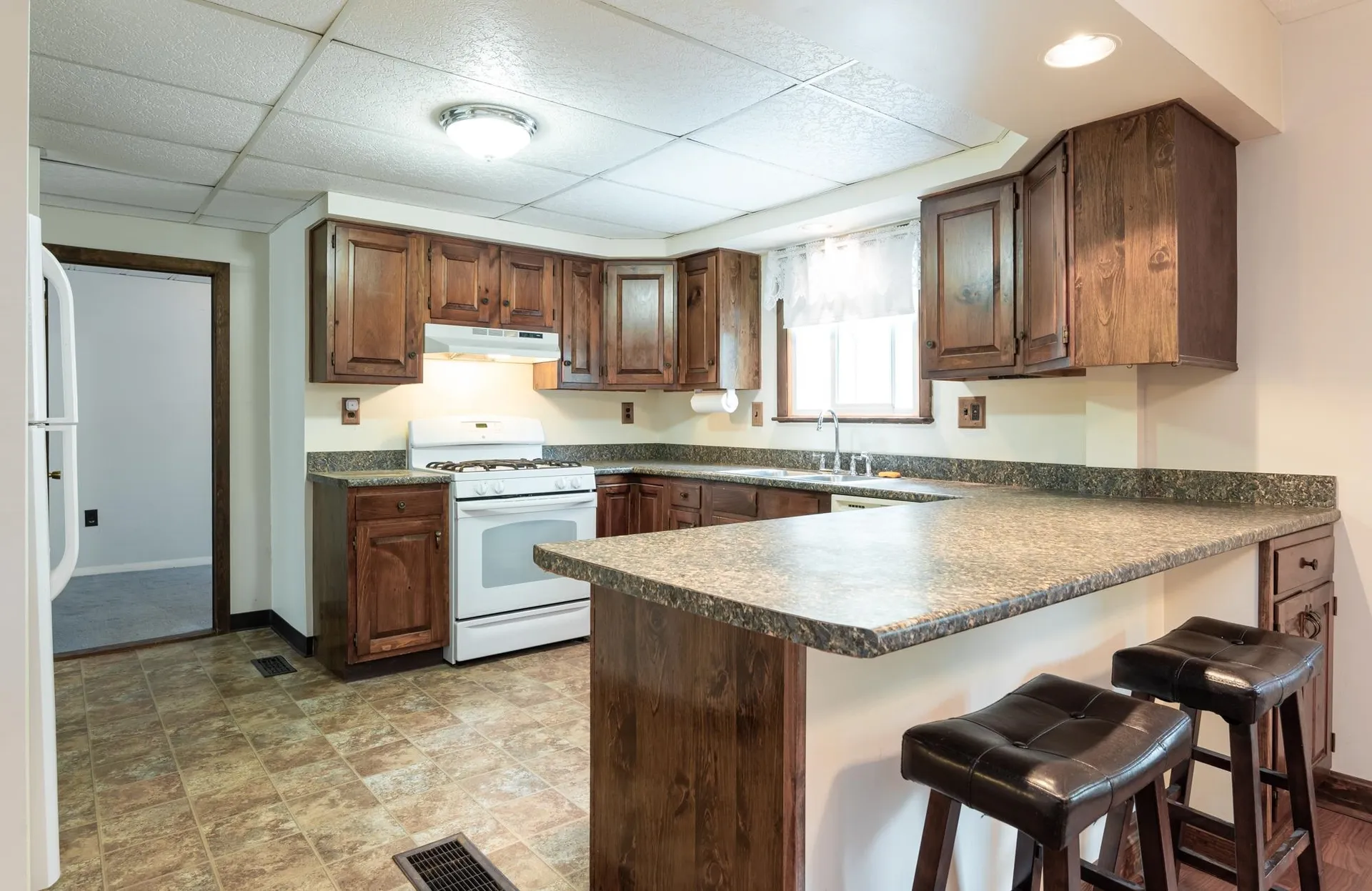 4 Bruce Street Nashua NH 03064
