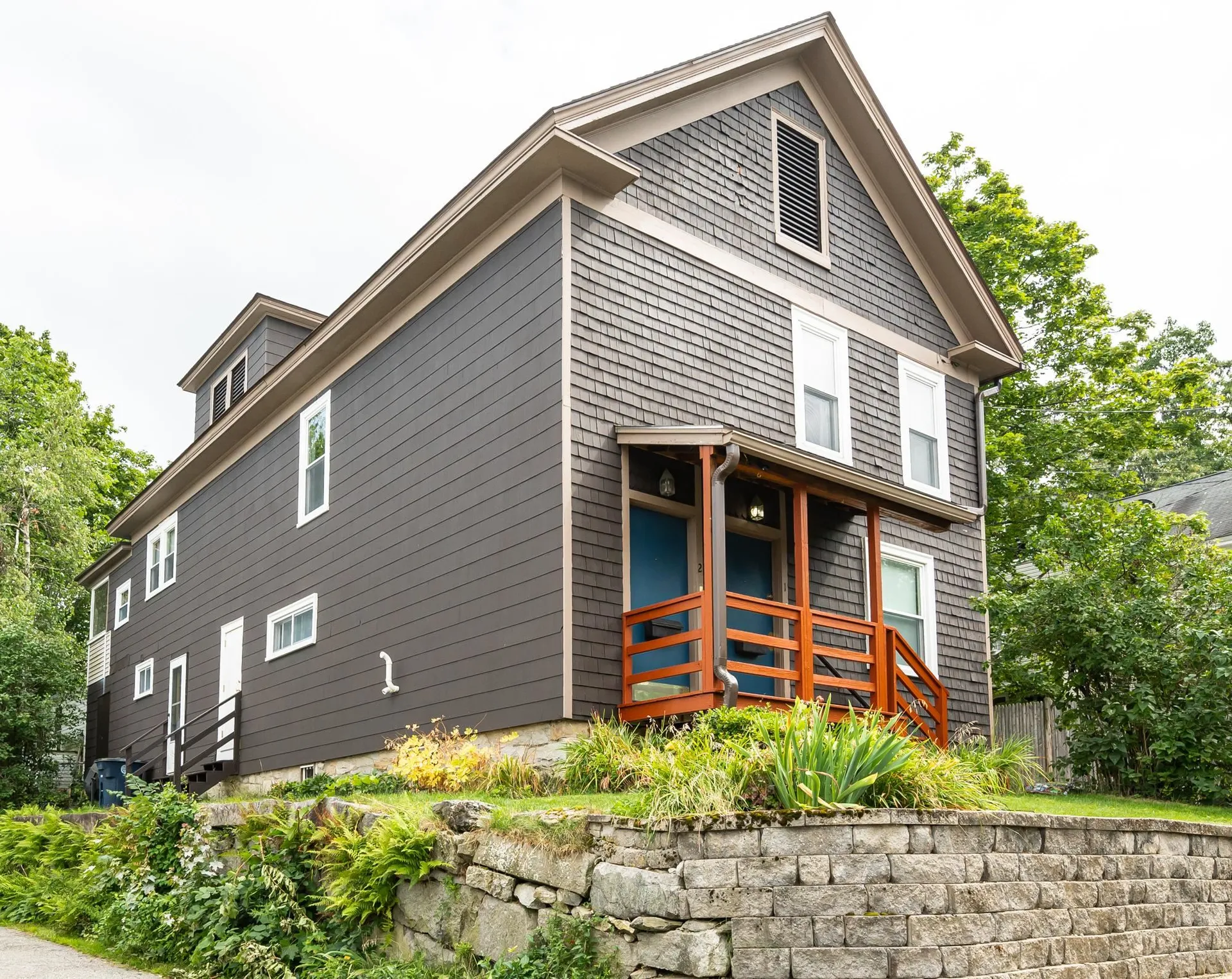 4 Bruce Street Nashua NH 03064