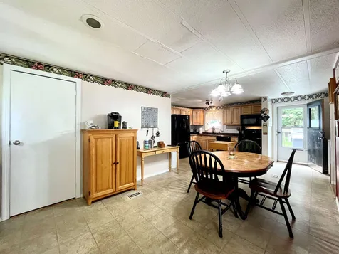 27 Finch Street Keene NH 03431