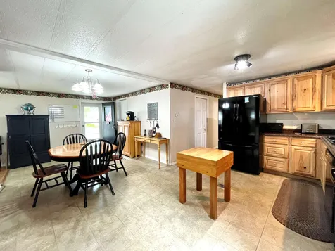 27 Finch Street Keene NH 03431