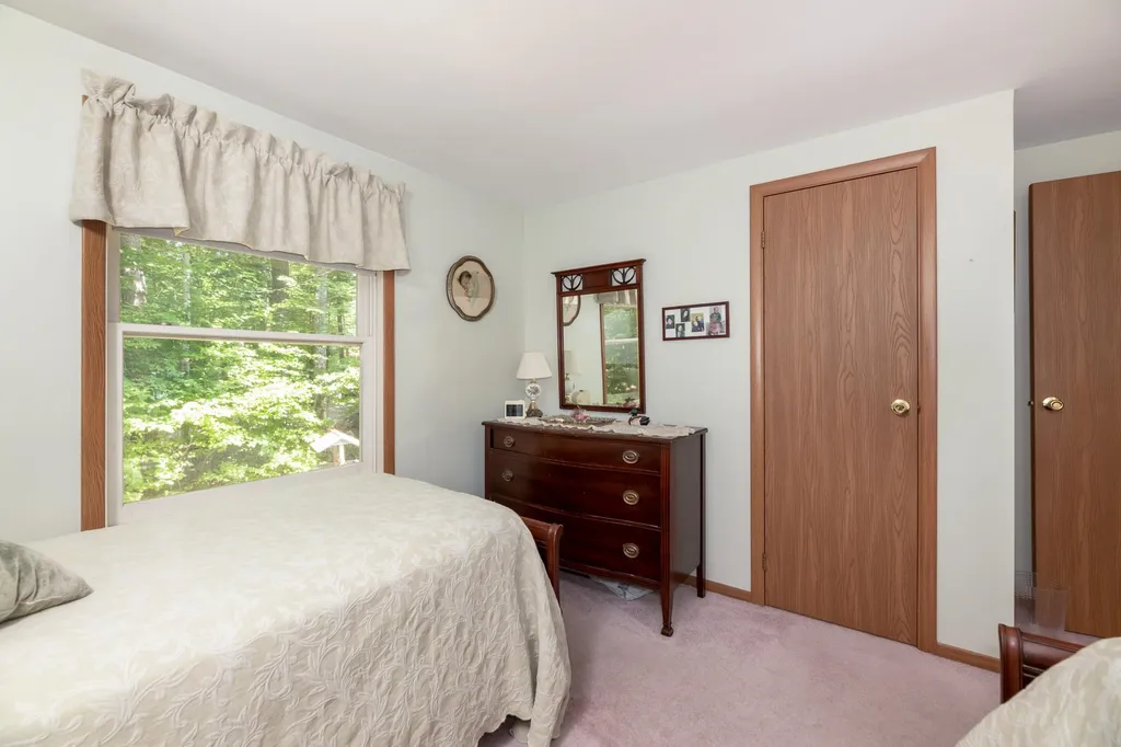 86 Heatherwood Drive Moultonborough NH 03254