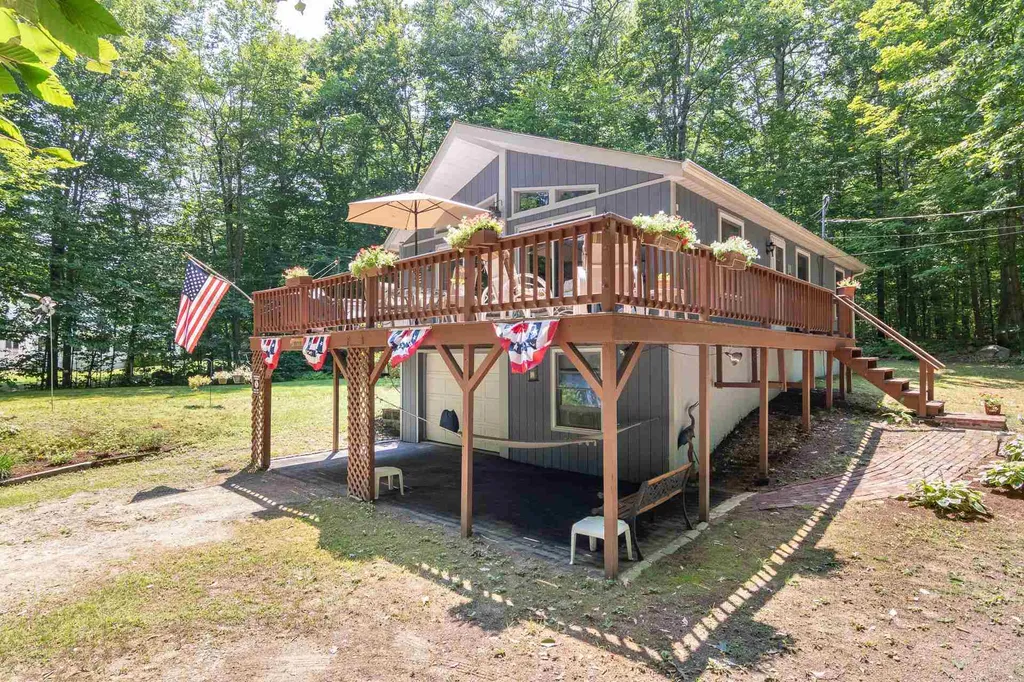 86 Heatherwood Drive Moultonborough NH 03254