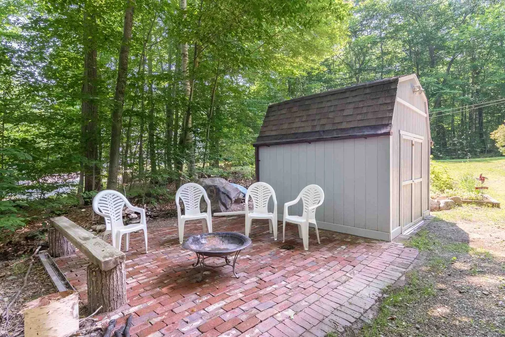 86 Heatherwood Drive Moultonborough NH 03254