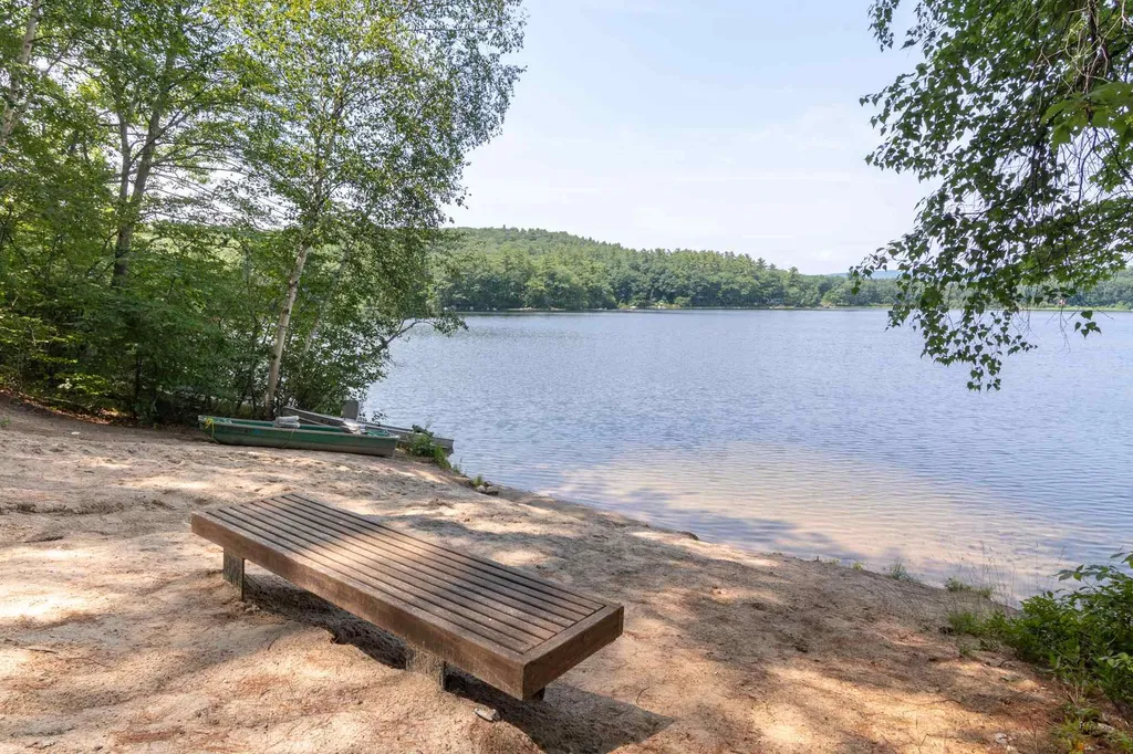 86 Heatherwood Drive Moultonborough NH 03254