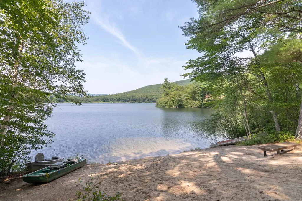 86 Heatherwood Drive Moultonborough NH 03254