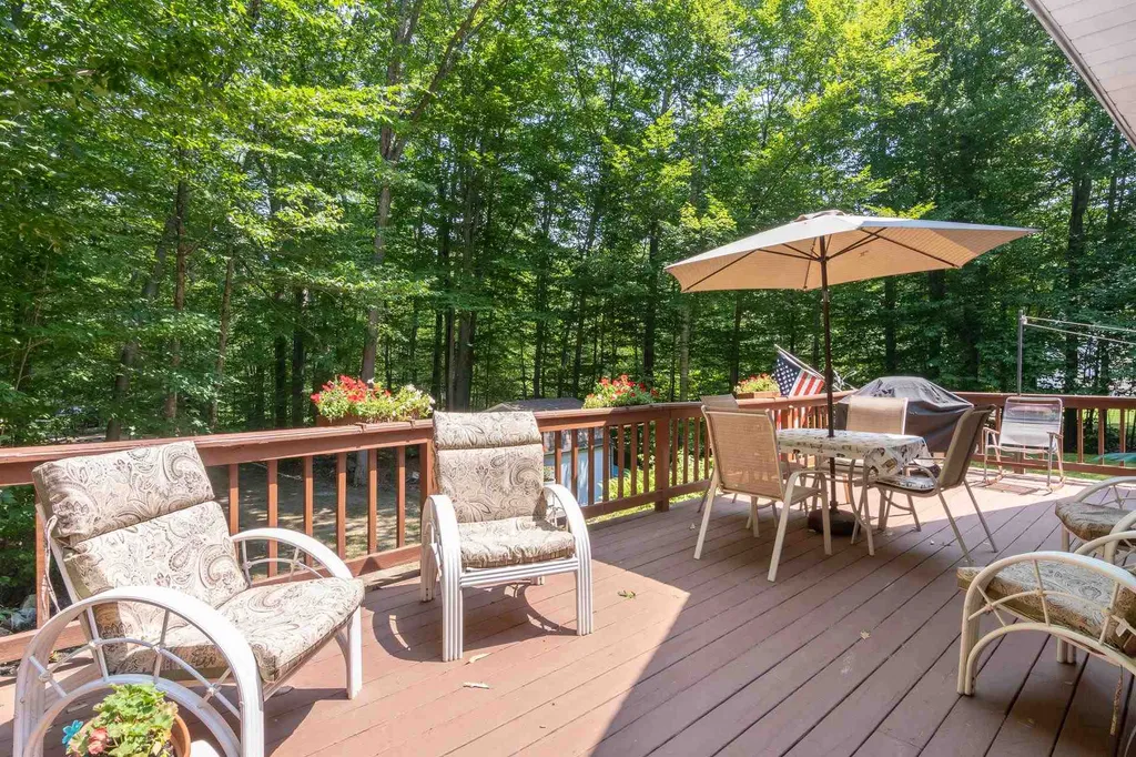 86 Heatherwood Drive Moultonborough NH 03254