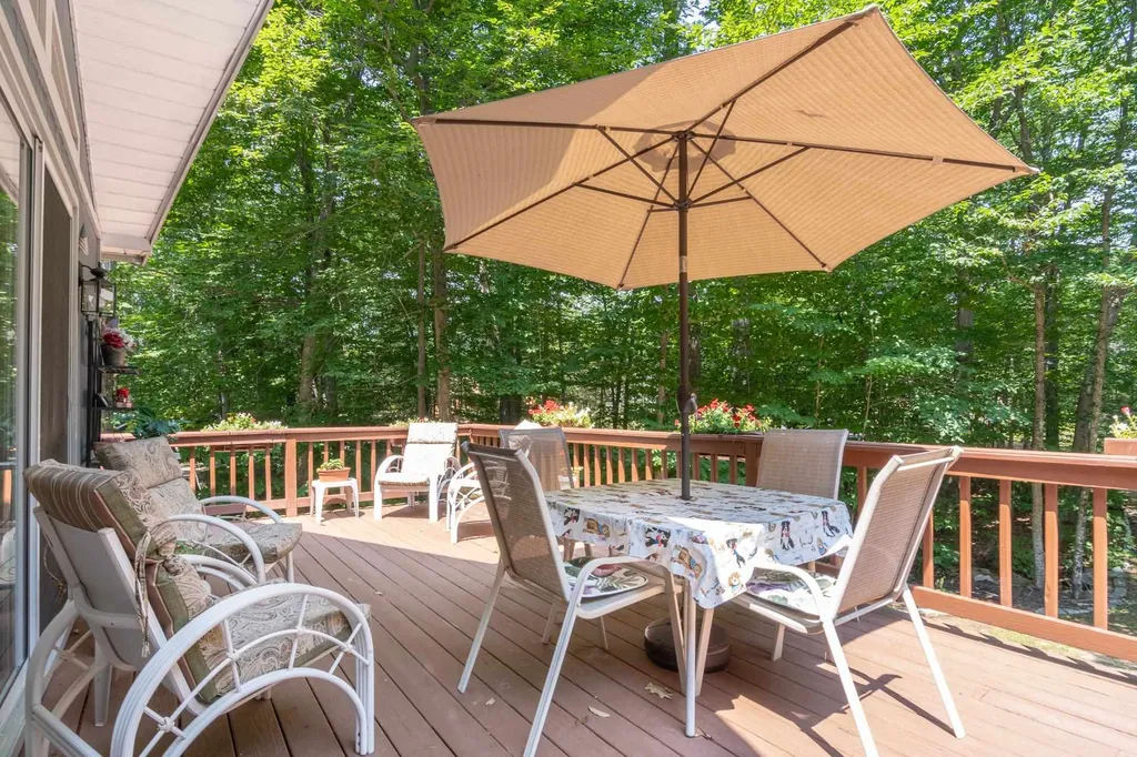 86 Heatherwood Drive Moultonborough NH 03254