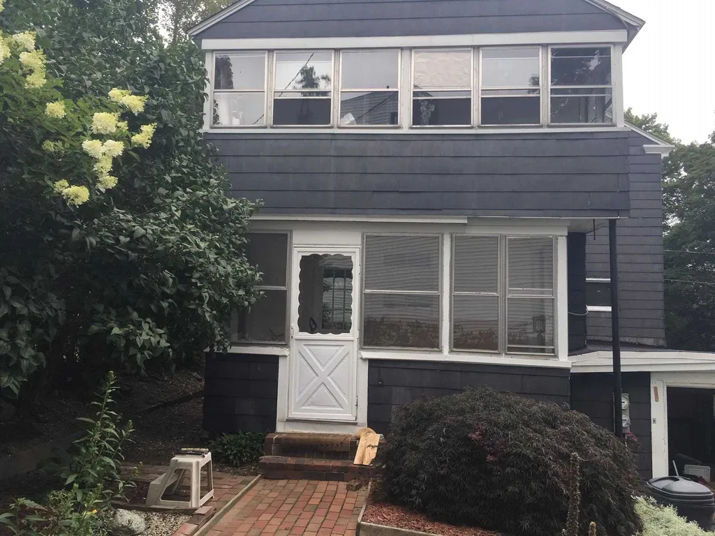 12 Mount Vernon Street Somersworth NH 03878