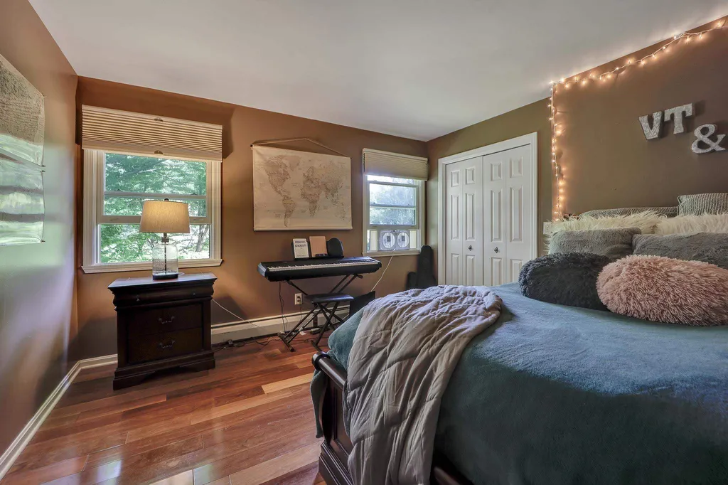 99 Mcmullen Lane Williston VT 05495