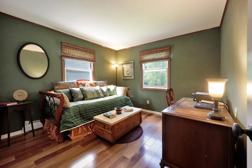 99 Mcmullen Lane Williston VT 05495