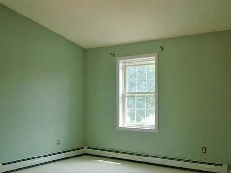 16 Shannon Way Milton VT 05468