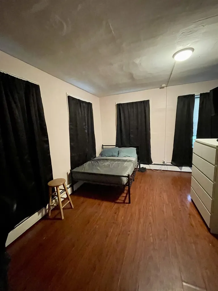 8 Fairview Avenue Windsor VT 05089