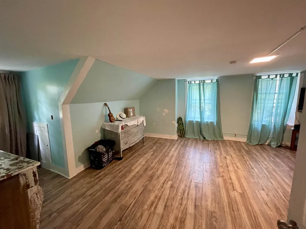 8 Fairview Avenue Windsor VT 05089