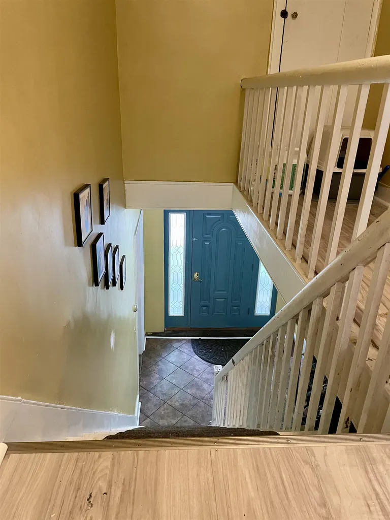 8 Fairview Avenue Windsor VT 05089