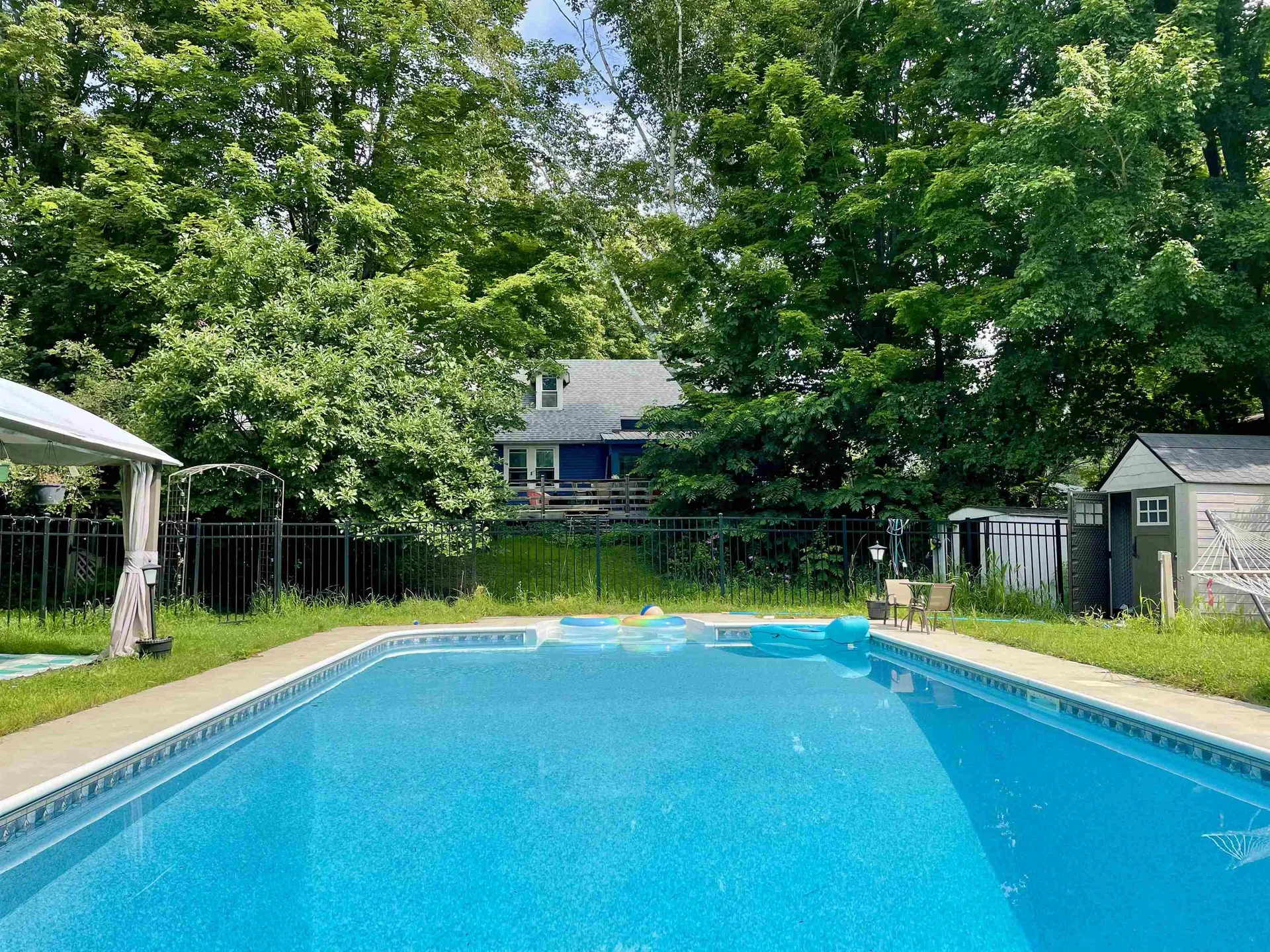 8 Fairview Avenue Windsor VT 05089