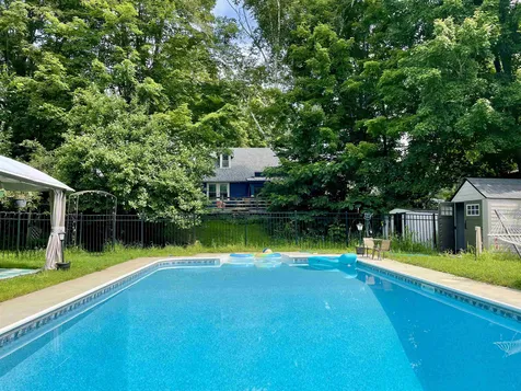 8 Fairview Avenue Windsor VT 05089