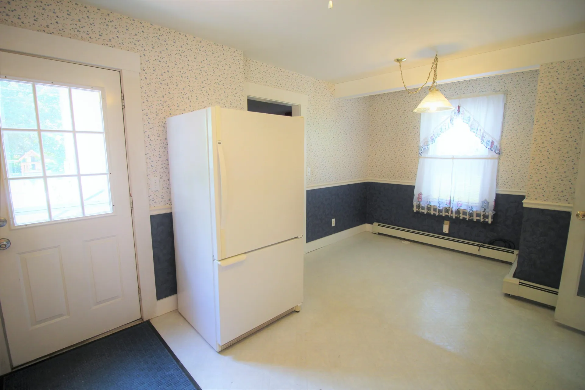 8 Weare Street Rochester NH 03868