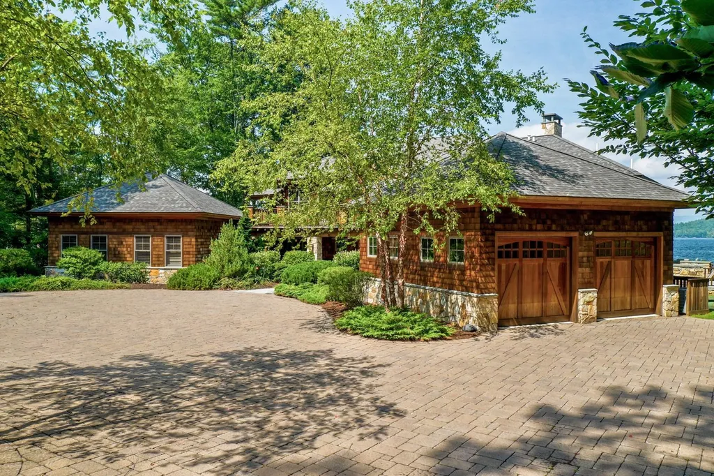14 Broadview Terrace Gilford NH 03249