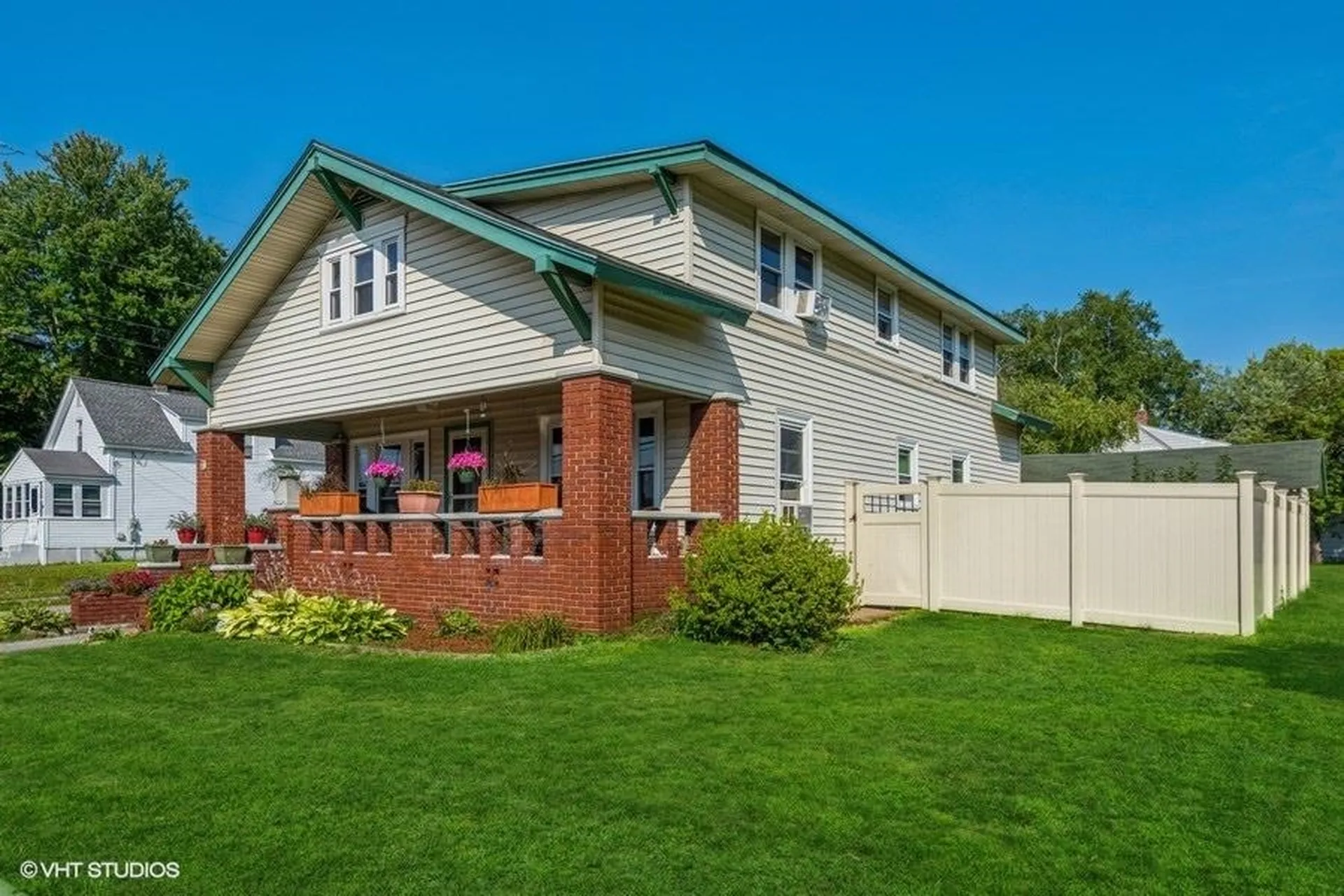 77 Highland Street Laconia NH 03246