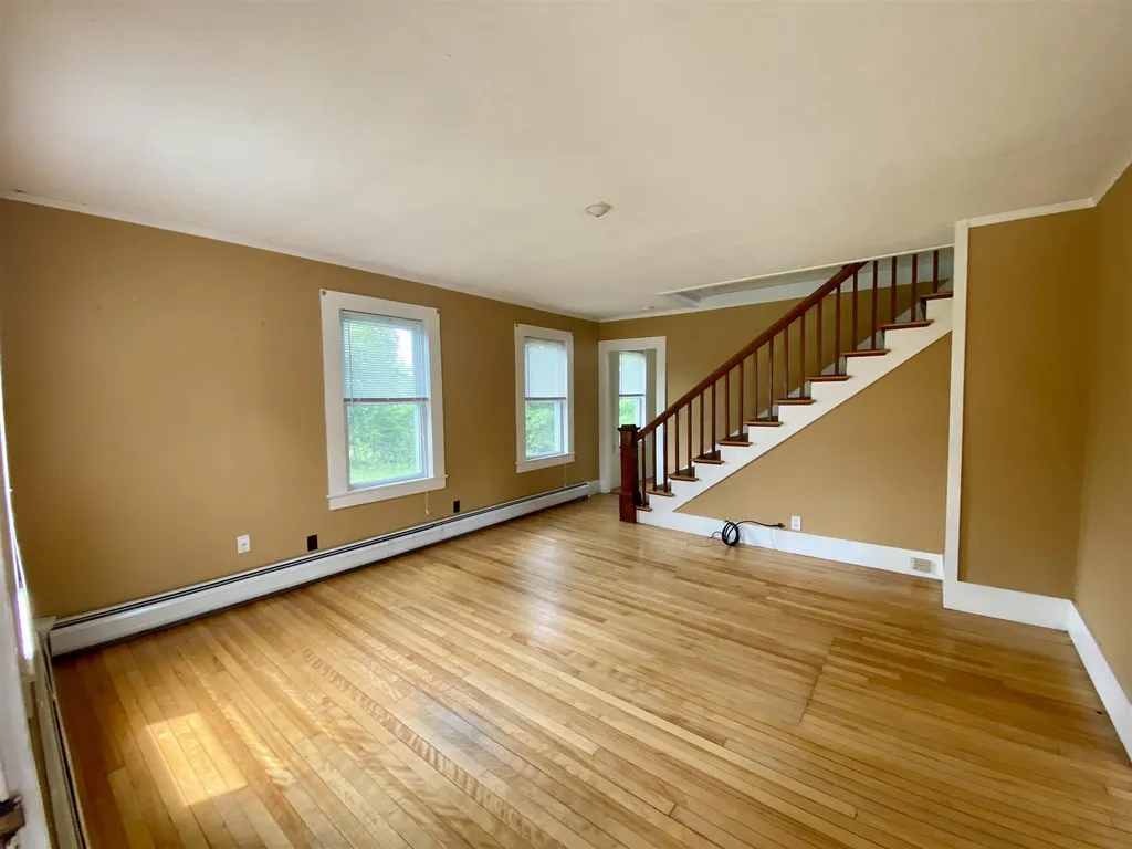 365 Elm Street Milford NH 03055