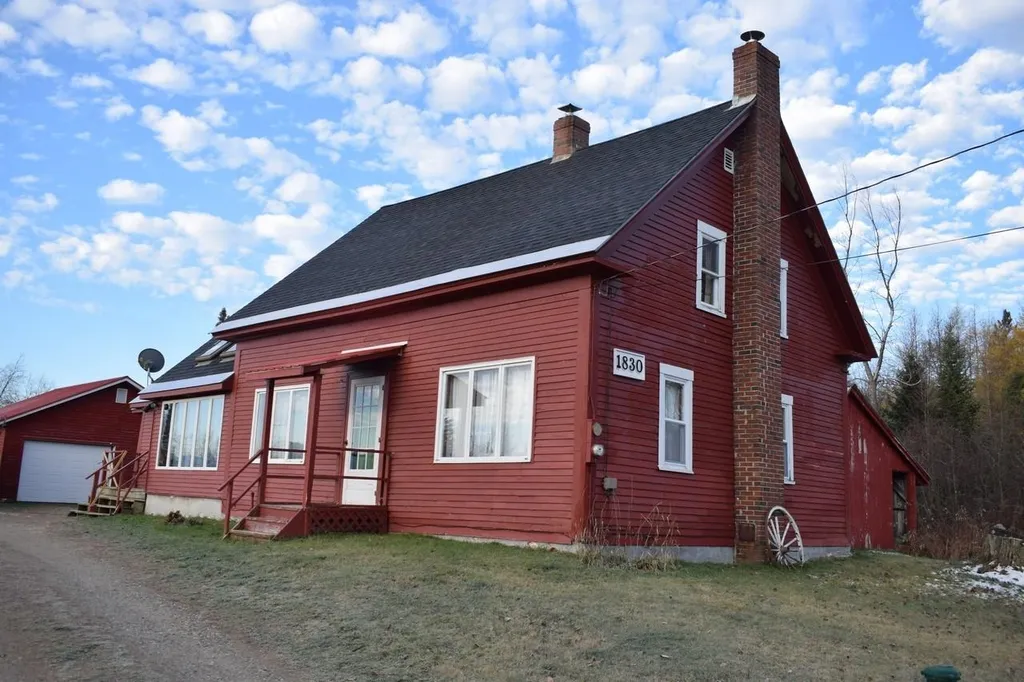 541 North Road Lancaster NH 03584