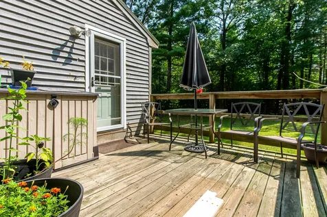 156 Little Mill Road Sandown NH 03873