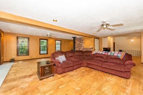 156 Little Mill Road Sandown NH 03873