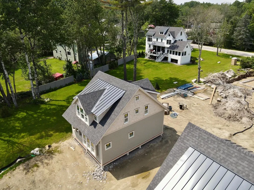 14 Lake Shore Drive Moultonborough NH 03254