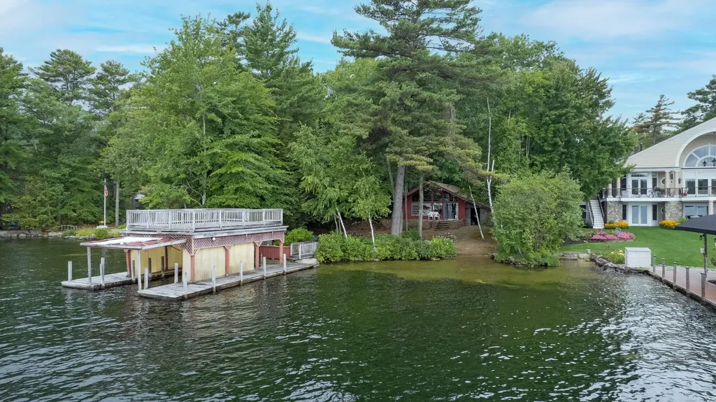 62 Roger Street Alton NH 03810